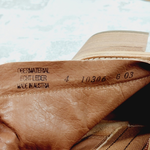 NEW Paul Green Women’s Sante Tan Suede Leather Side Zip Ankle Bootie B525 - Picture 10 of 11